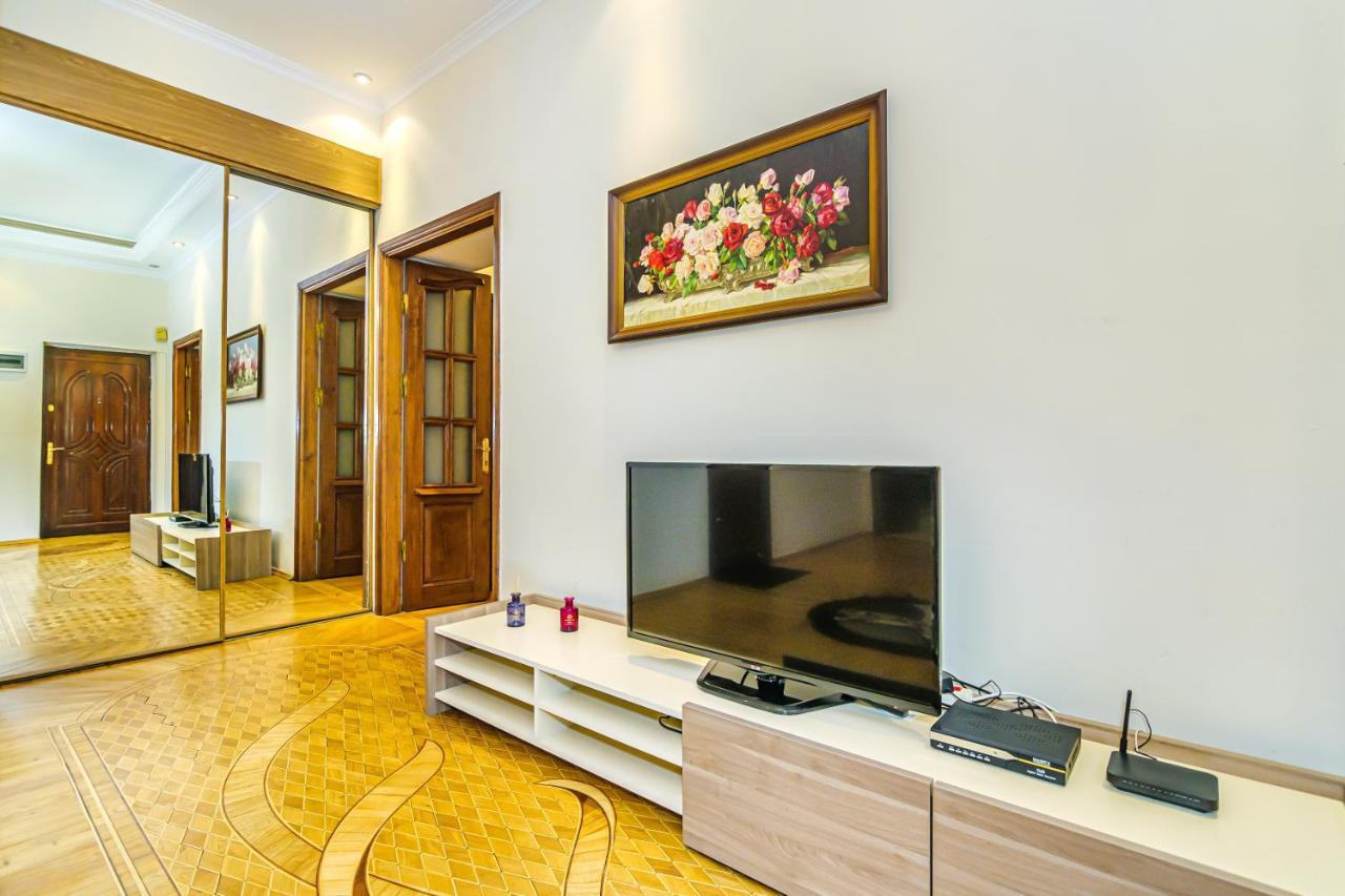 M Estate 4 room  Bakú Exterior foto